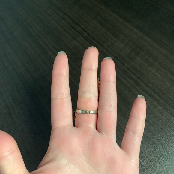 Silver Leaf Statement Ring - Picture 2 of 3